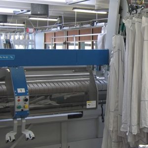 Jenrail 2000 Automatic | PAPAGEORGAKIS BROS, est. 1972 in Athens, Greece, represents a number of industries in the laundry sector, and equips hospitals, hotels, laundries, ships, organisations and industries with laundry-related products throughout Greece. Αφοί Παπαγεωργάκη: Επαγγελματικά πλυντήρια, Εξοπλισμός στεγνοκαθαριστηρίων, Μηχανήματα καθαριστηρίων, Σιδερωτήρια, Σιδηρωτικοί Κύλινδροι, Στεγνωτήρια, Μηχανήματα πλύσεως ιματισμού, Διπλωτικές μηχανές, Τροφοδοτικές μηχανές, Στεγνοκαθαριστήρια, Πλυντήρια-τούνελ